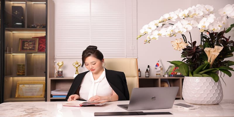 Tư duy chiến lược của một Tác Giả trong vai trò CEO